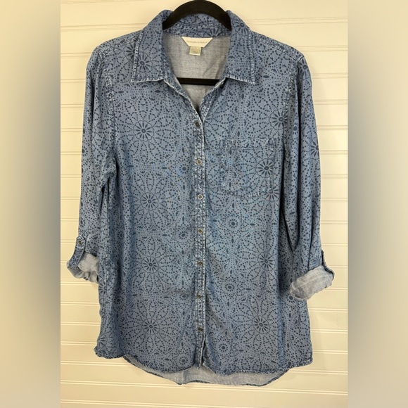 Christopher & Banks women’s denim print button down long sleeve shirt. Size M - Picture 1 of 5
